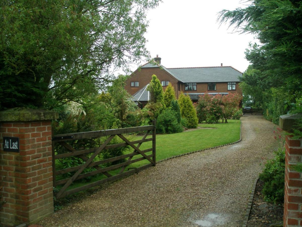 At Last Bed & Breakfast Edlington Esterno foto